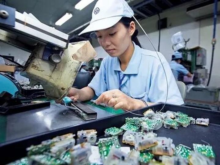 Tỏa sáng cùng Hotspot Matrix: Hướng dẫn làm đẹp và xây dựng thương hiệu cá nhân cho Chuyên gia Trang Điểm